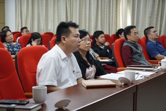 (高新江海财政专报第七十七期）财政局集中观看警示教育专题片 深入推进党风廉政建设 办公室 20181101）566.png