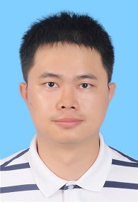 李.jpg